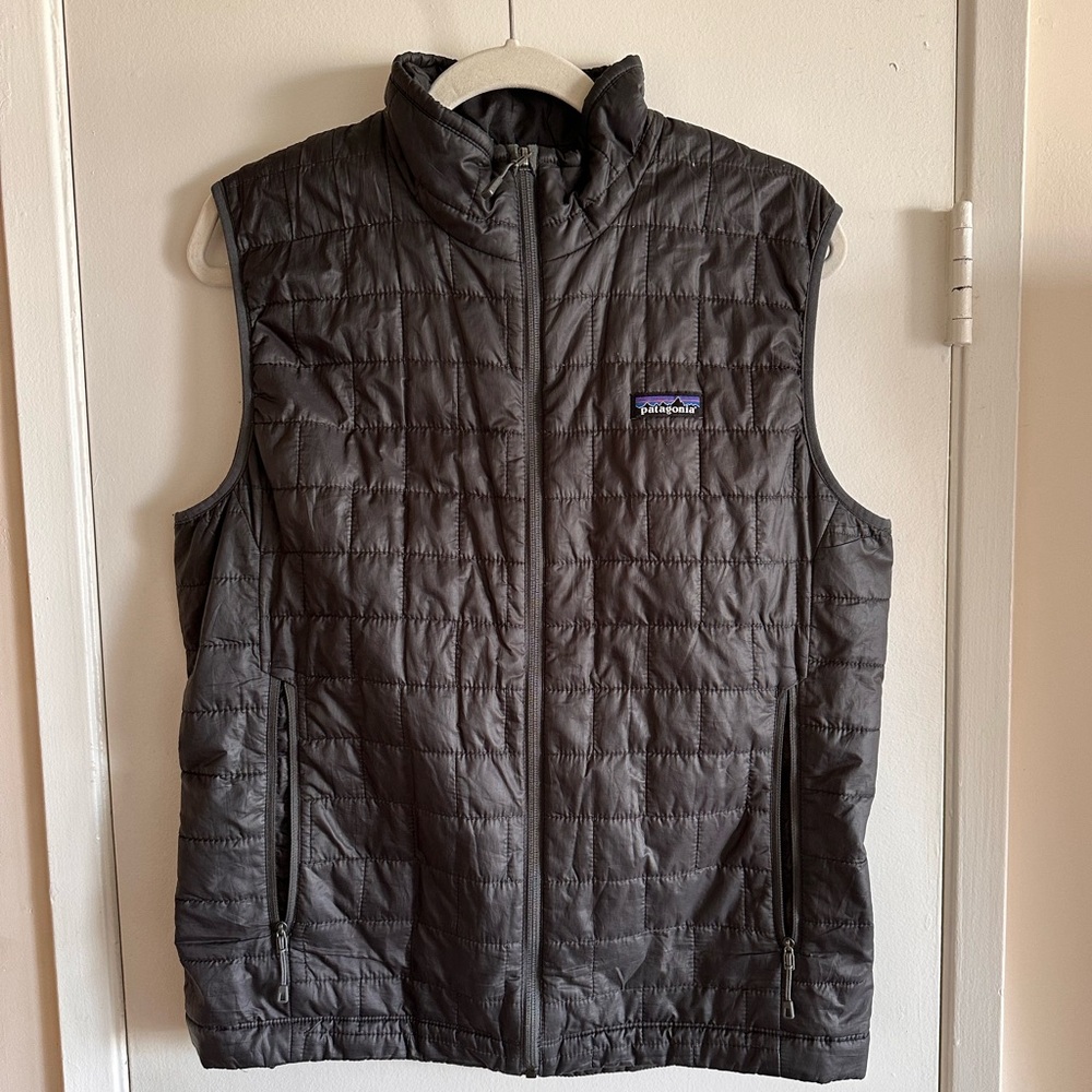 PATAGONIA MENS MEDIUM VEST